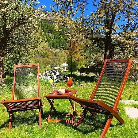 Chasa Jaro Couette-café Santa Maria Val Müstair