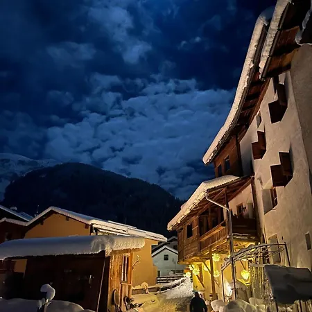 Chasa Jaro Санта-Мария-Валь-Мюстаир